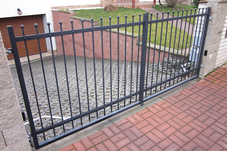 Gates and railings