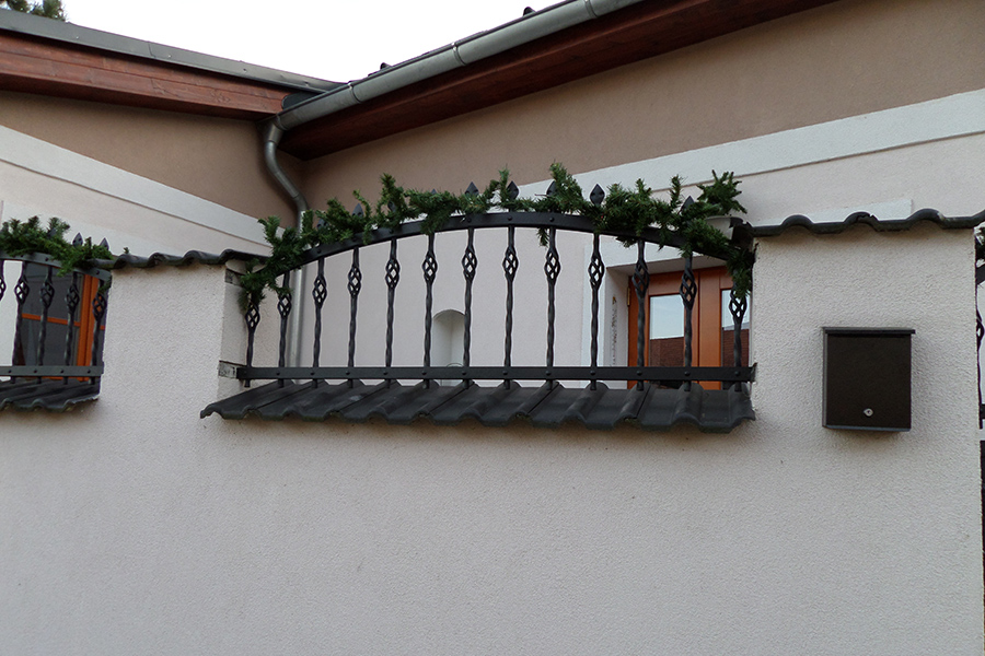 Gates and railings