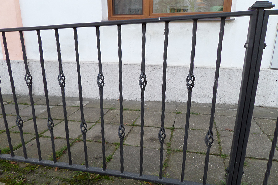 Gates and railings